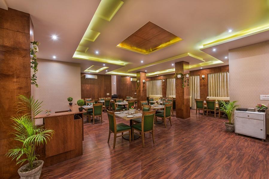 Hotel Manisha International Gaya Buitenkant foto