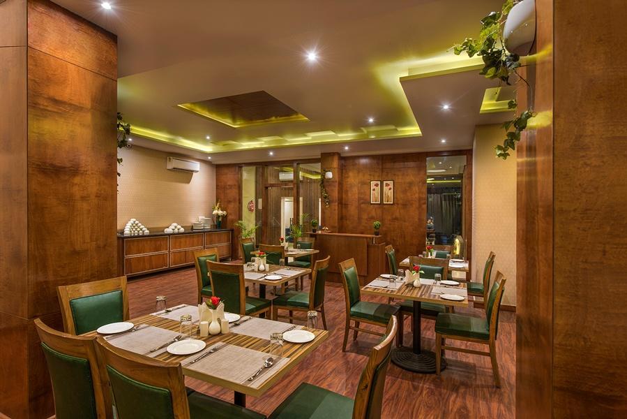 Hotel Manisha International Gaya Buitenkant foto